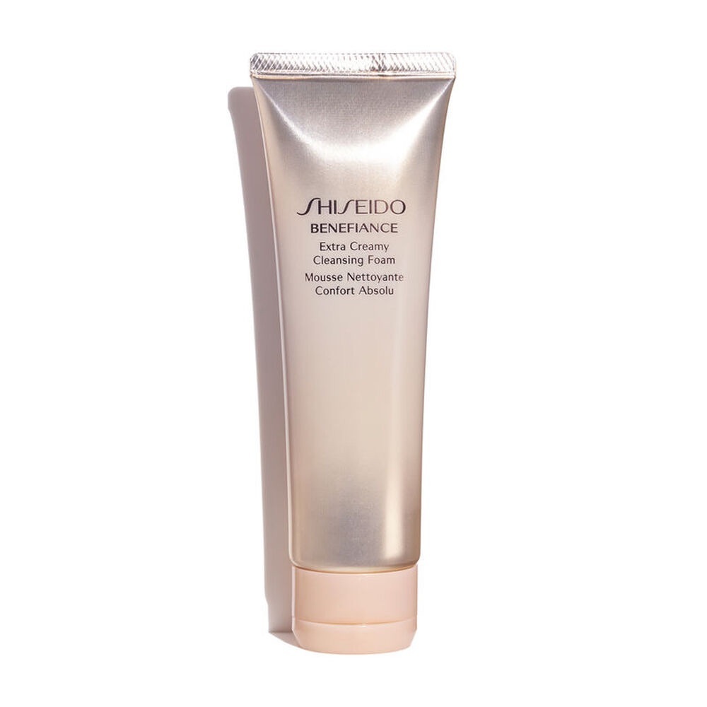 SHISEIDO Benefiance Extra Creamy Cleansing Foam
